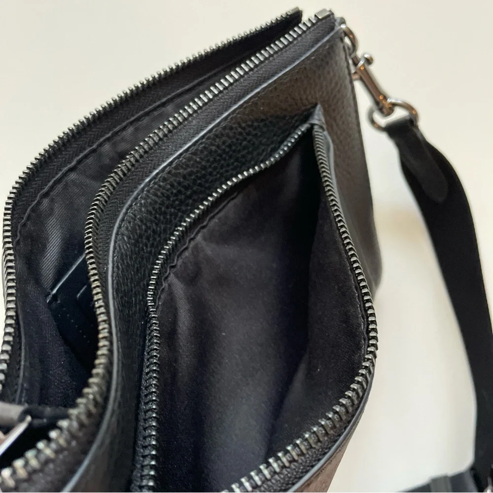 Coach Holden Crossbody Bag - Picture 7 of 9